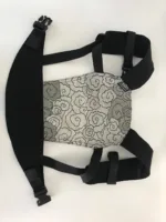 Puppen Trage  - Lokum Hazel – Bild 2